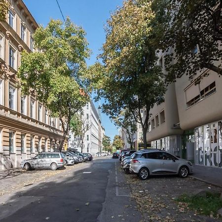 וינה Helles, Neues Dg Apartment Mit Blick Zum Donauturm מראה חיצוני תמונה