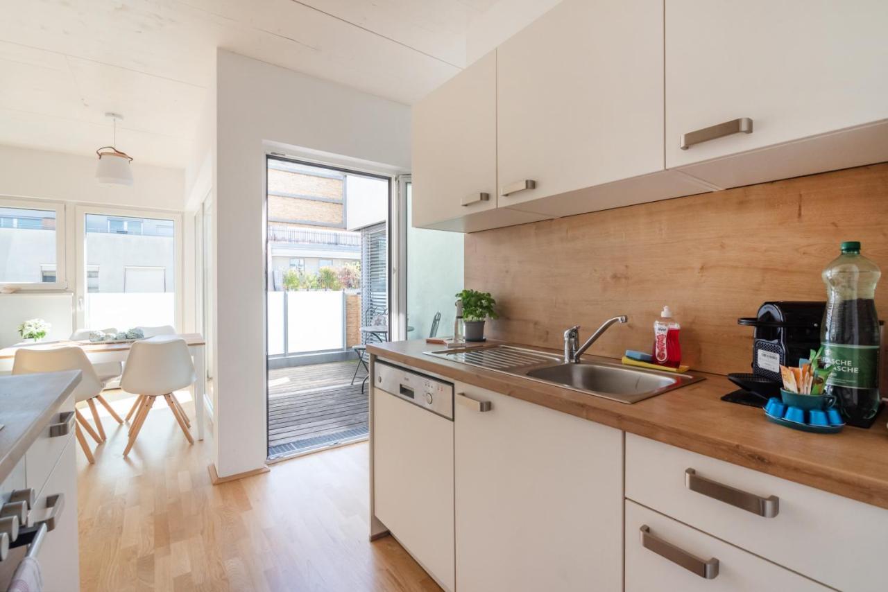 וינה Helles, Neues Dg Apartment Mit Blick Zum Donauturm מראה חיצוני תמונה