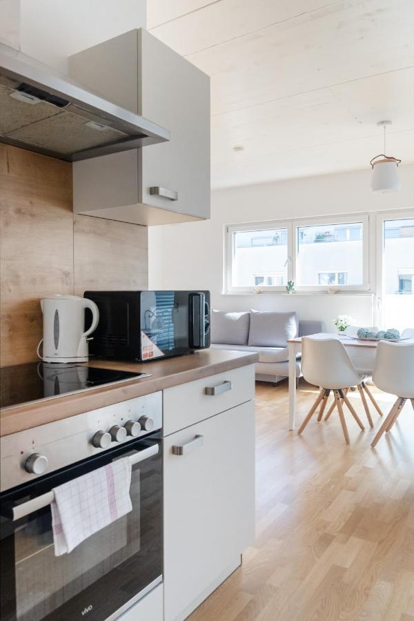 וינה Helles, Neues Dg Apartment Mit Blick Zum Donauturm מראה חיצוני תמונה