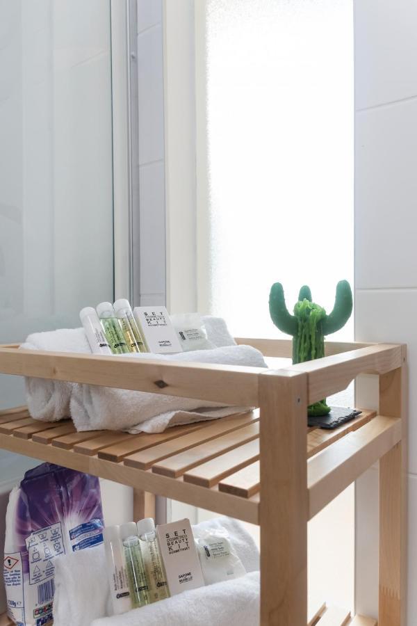 וינה Helles, Neues Dg Apartment Mit Blick Zum Donauturm מראה חיצוני תמונה
